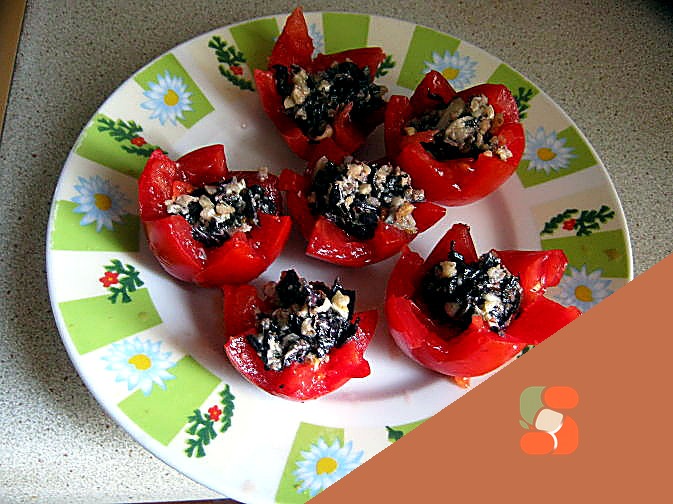 Закусочні шари з сиром та шинкою