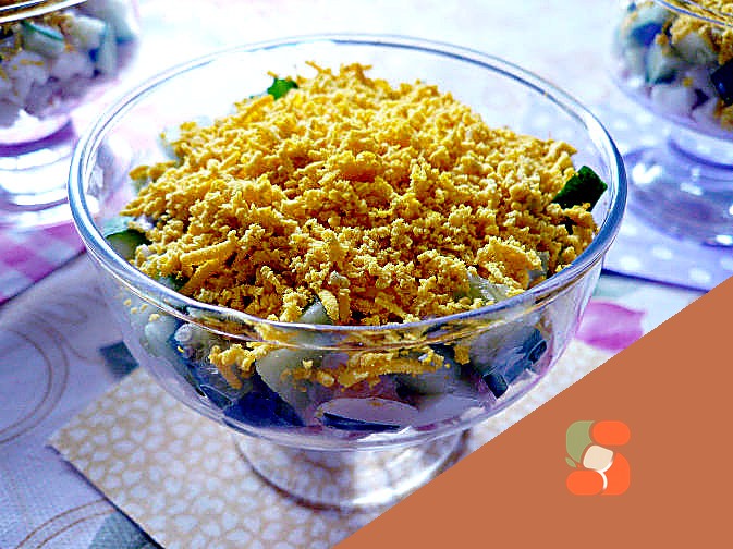 Овочевий суп з пекінською капустою та квасолею