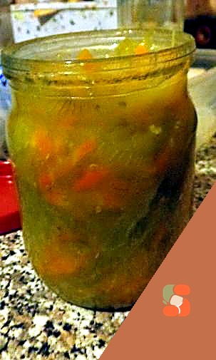 Гватемальський суп-пюре з огірків та солодкого перцю