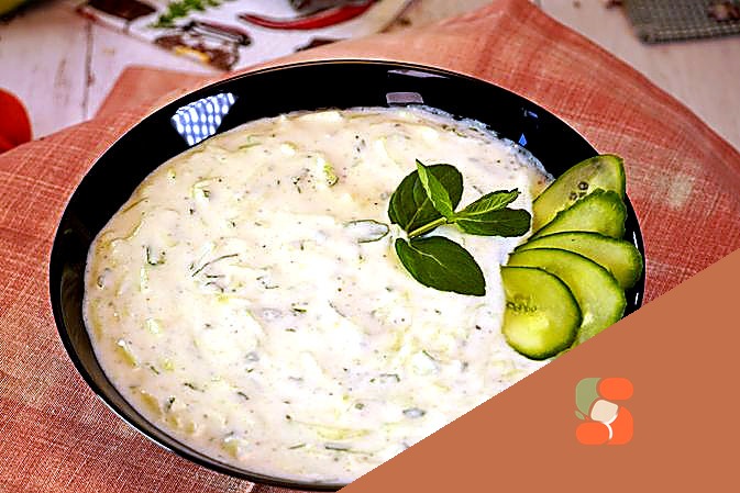 Смачний наваристий борщ із м'ясом